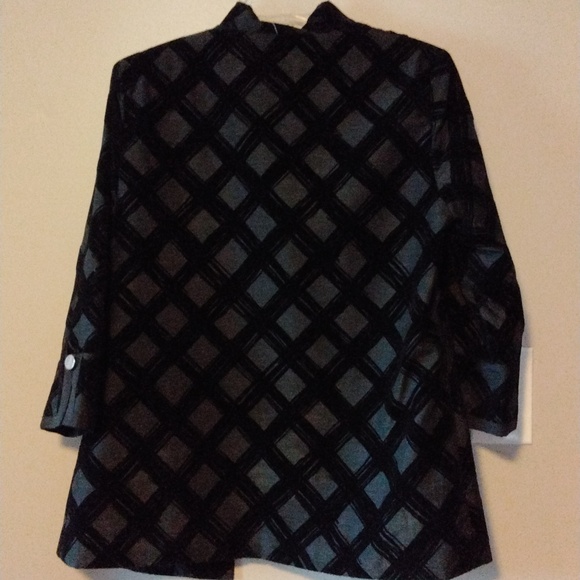 Misook - Picture 2 of 2